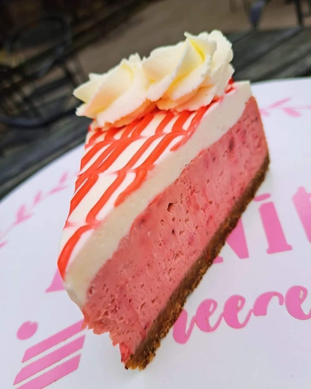 Strawberry-N-Cream-Cheesecake